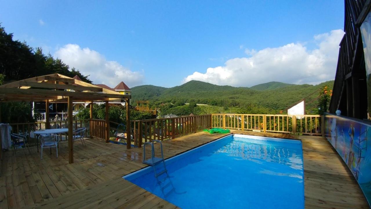 Another World Pension Gyeongju Ngoại thất bức ảnh