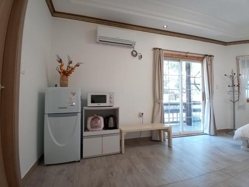 Another World Pension Gyeongju Ngoại thất bức ảnh
